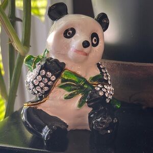 Panda Figurine with Rhinestone Accents trinket box.

3 inches tall.